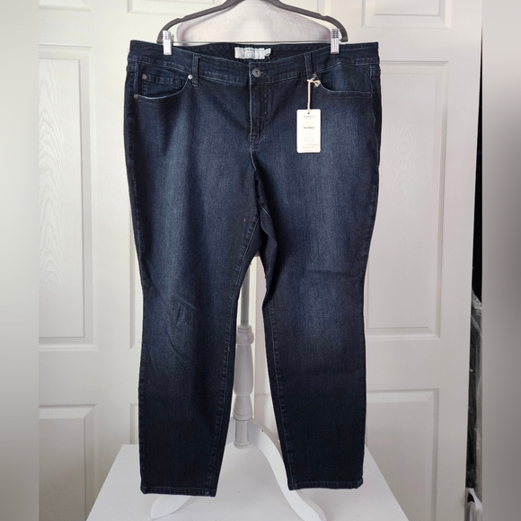 torrid Denim - Torrid NWT Classic Skinny Jeans